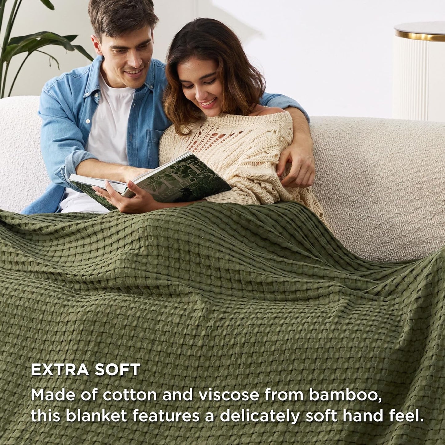 Bedsure Cooling Cotton Waffle Oversized King Blanket - Lightweight Breathable Rayon Derived from Bamboo for Hot Sleepers, Luxury Throws for Bed and Sofa, Green, 120x96 Inches