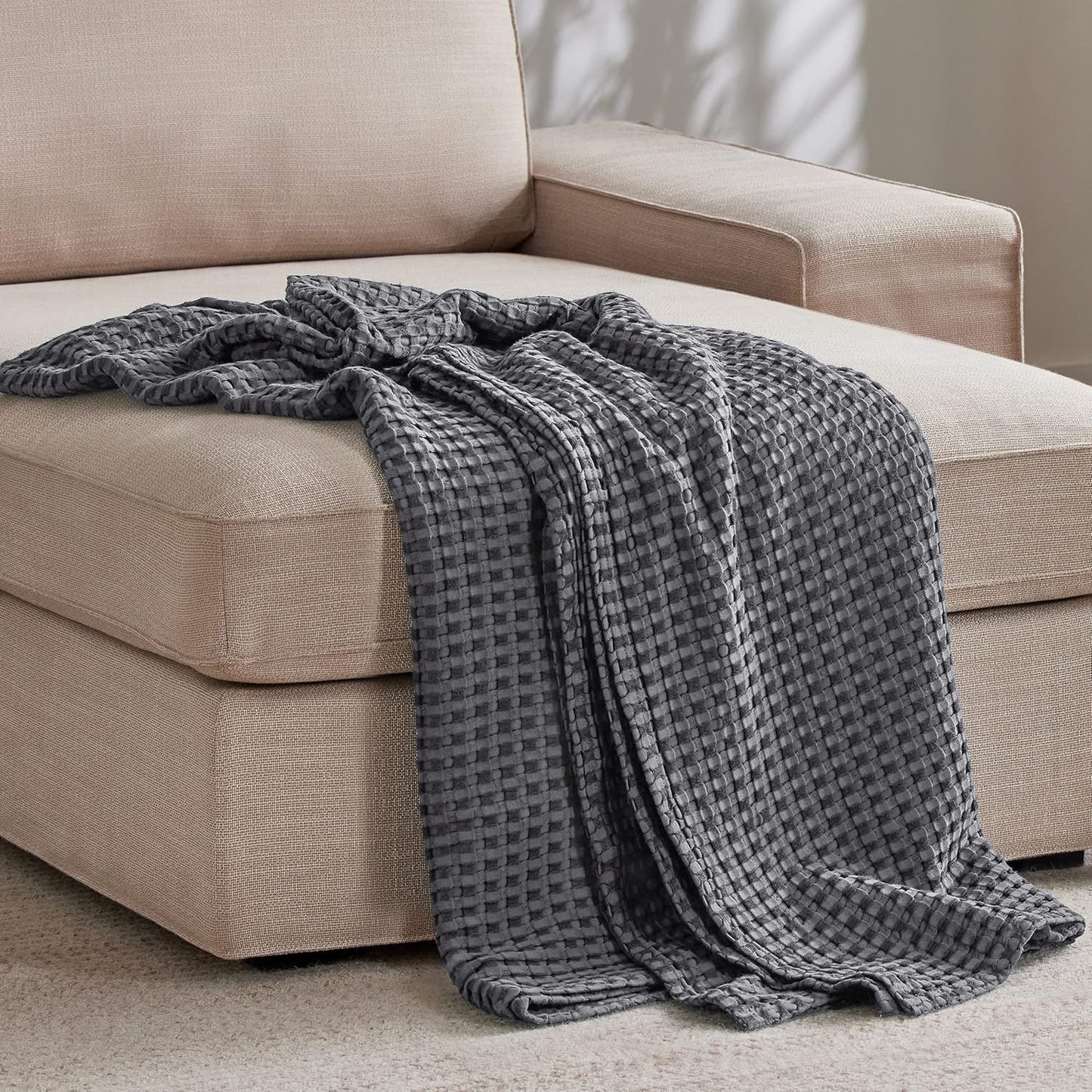 Bedsure Cooling Cotton Waffle Twin XL Blanket - Lightweight Breathable Blanket of Rayon Derived from Bamboo for Hot Sleepers, Luxury Throws for Bed, Couch and Sofa, Dark Grey, 66x90 Inches