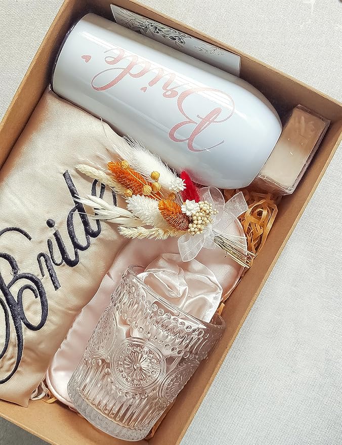 xin's convey Mini Dried Flowert Set (Pack of 6), Orange Small Bouquet, Pampas Small Bouquet, Party Plate Decoration, Bridesmaid Flower Girl Proposal Box, Birthday Cake Decoration. (Terracotta)